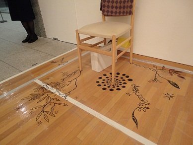 監視さんの椅子ニュー.JPG